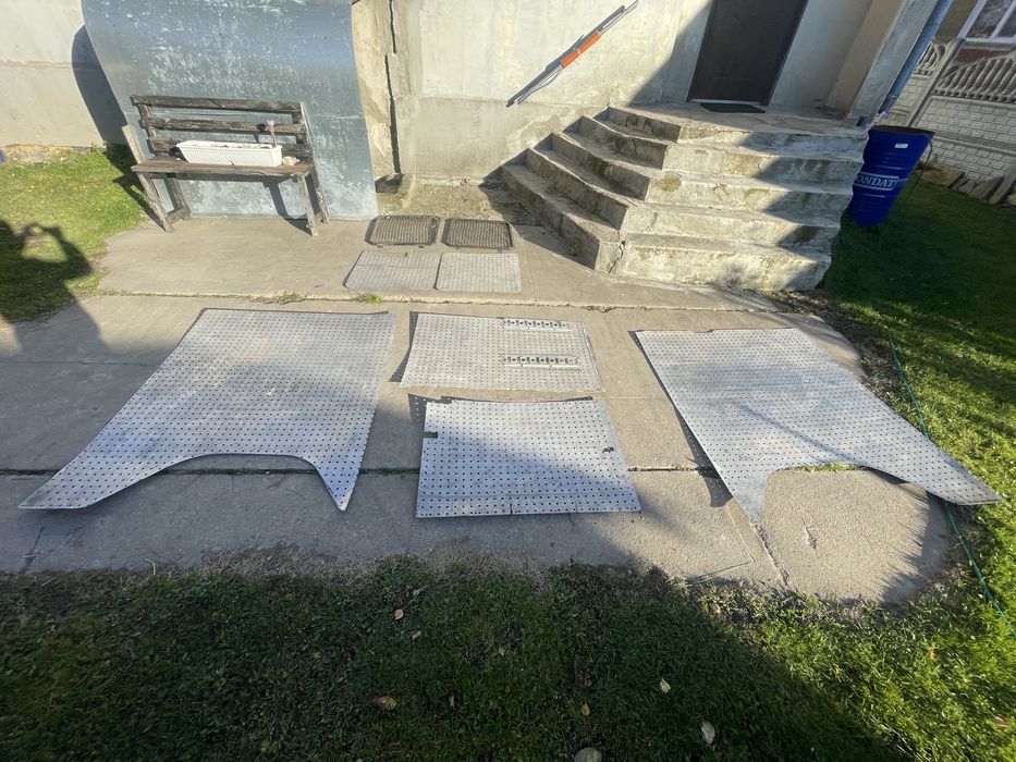 Обшивка металева для Mersedes Sprinter w903