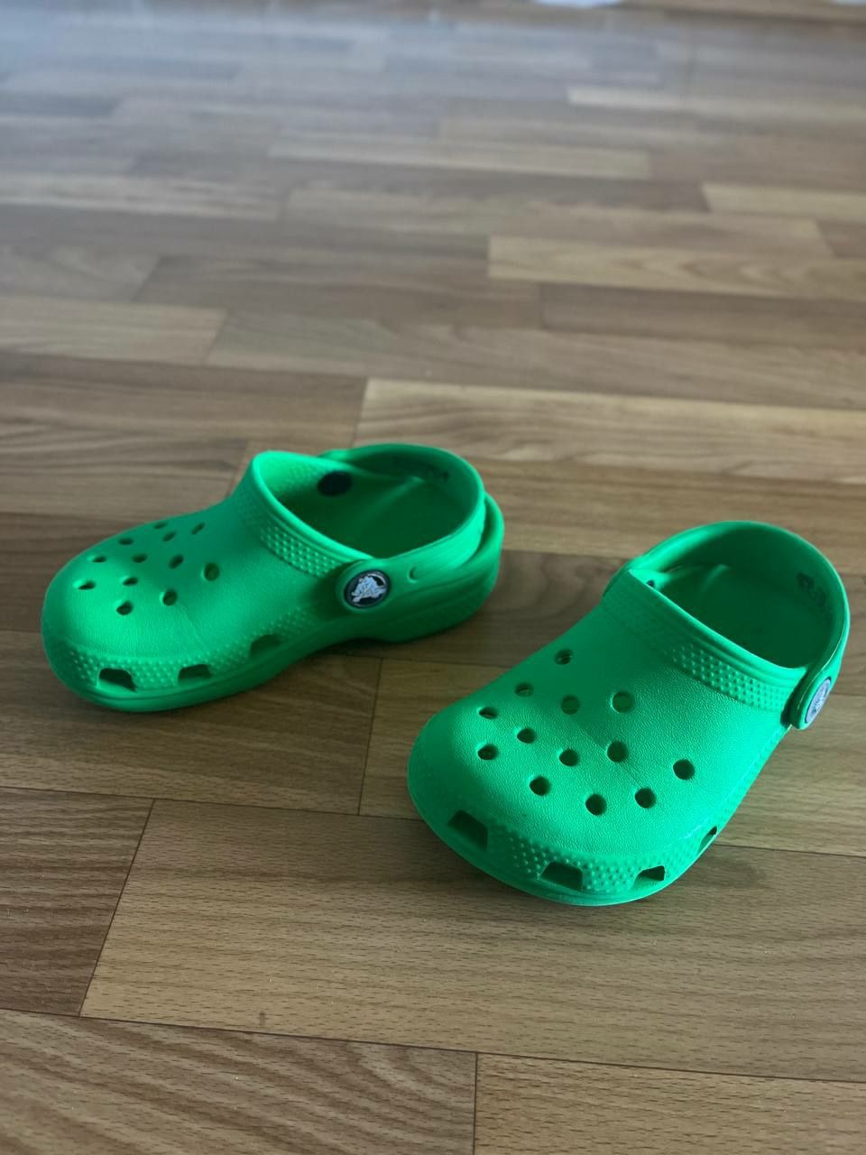 Продам детские crocs