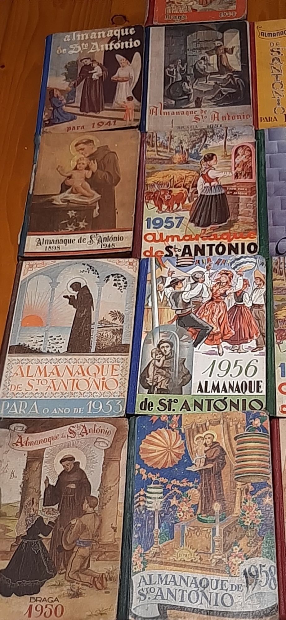 Antigos  Livros de Santo António São  13 em Excelente estado