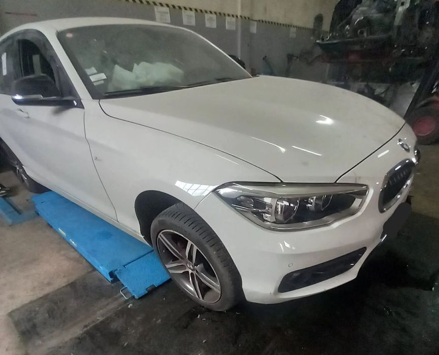 Optica Direita BMW F20