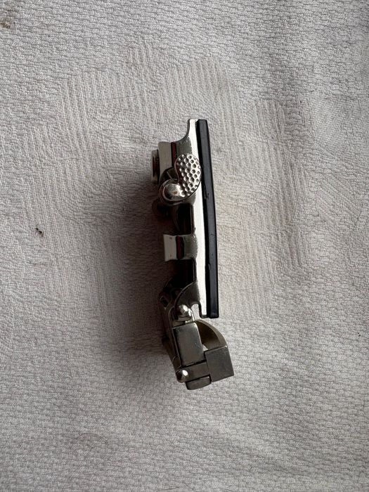 Бляха на ремень, крепление для ремня