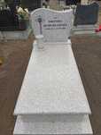 Nagrobki granitowe