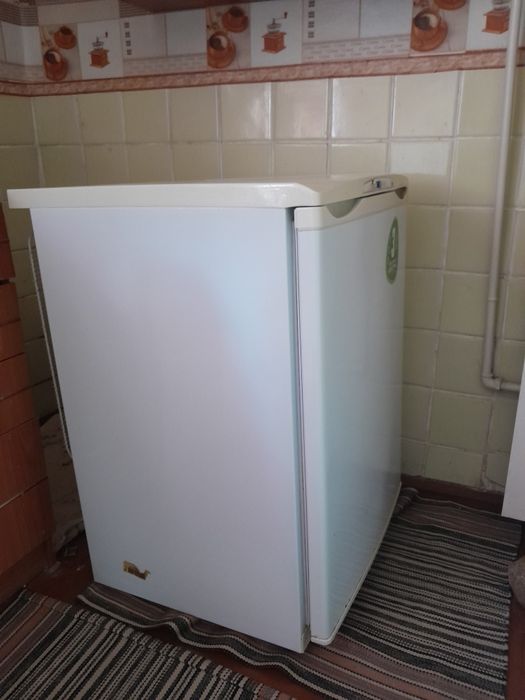 Морозильна камера б/в