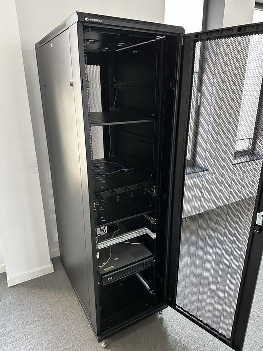 Szafa rack linkbasic 42u 600x1000