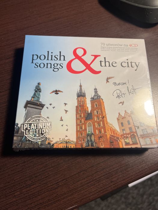 Polish songs & the city folia