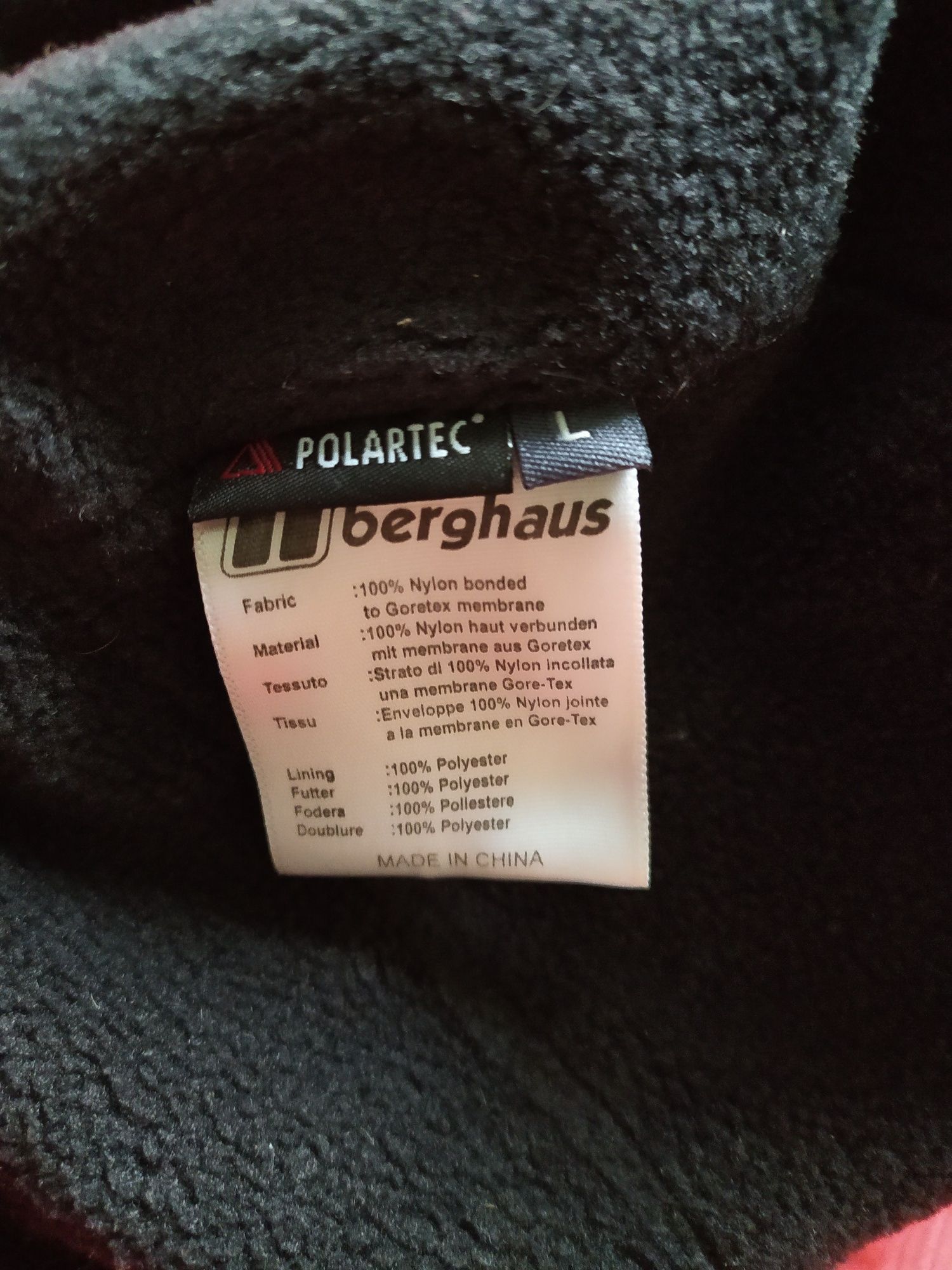 Berghaus gore tex шапка.