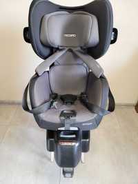 Fotelik samochodowy Recaro Optiafix, dla dzieci 9-18 kg, stan bdb.