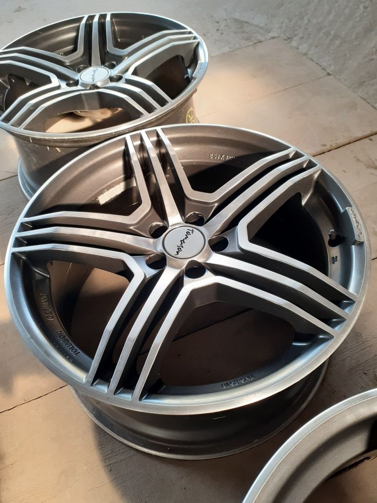 Alufelgi 5x100 18" 8.5J ET30