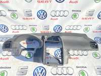 Торпеда панель Volkswagen Touran 2003-2010