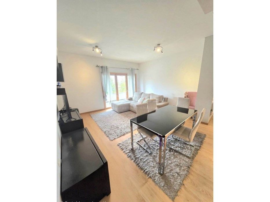 Apartamento T3 - Colinas do Cruzeiro c/ Garagem