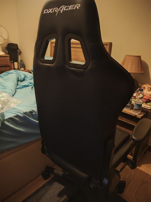 Cadeira gaming DX Racer