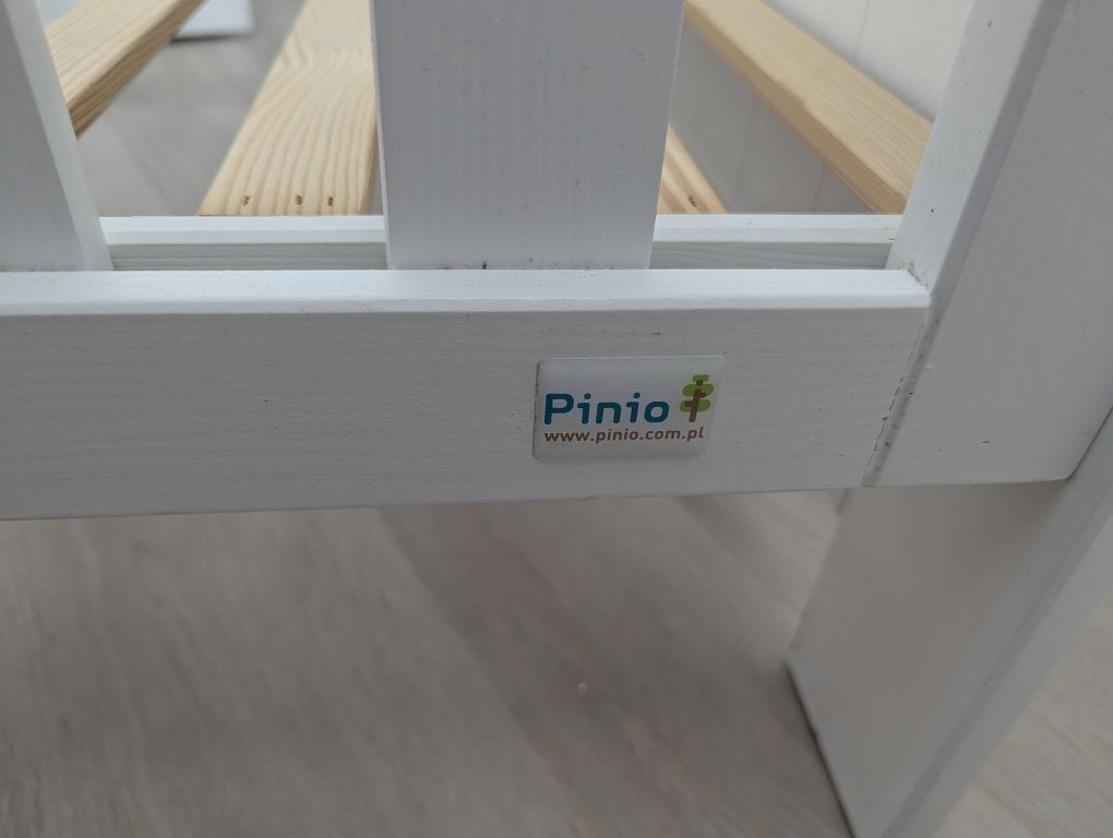 Łóżeczko Pinio 2 w 1