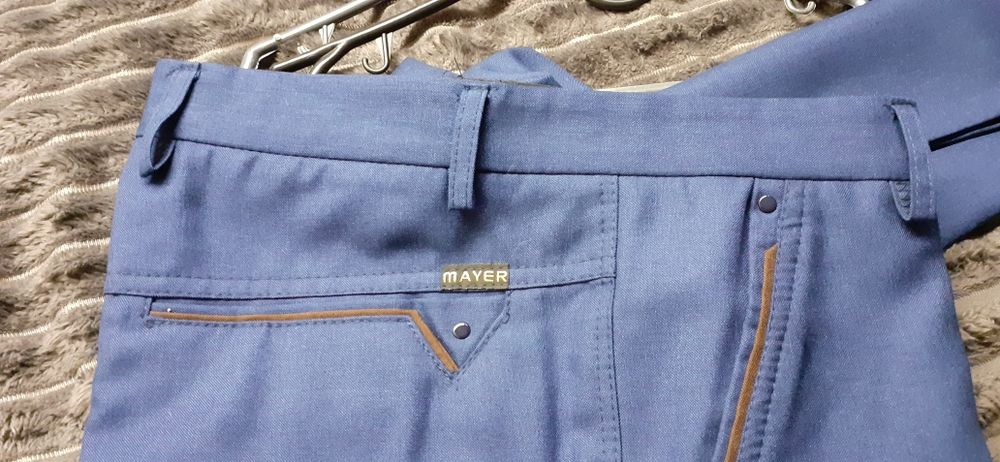 Штани класичні темно-сині 48 розміру