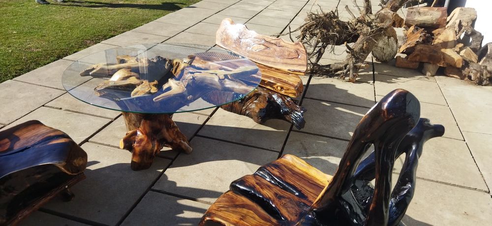 Стіл дерев'яний  з кореня