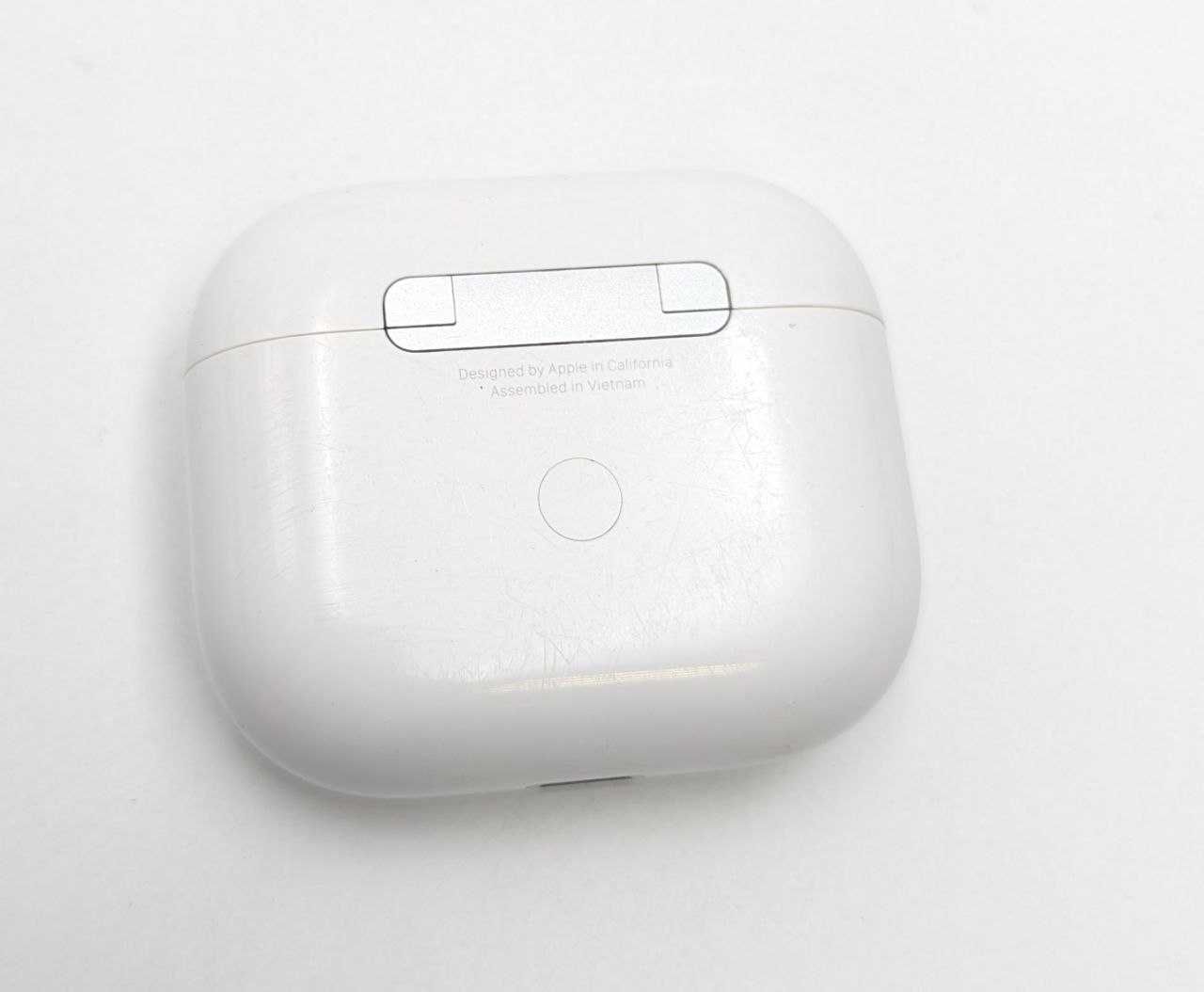 Słuchawki bezprzewodowe douszne Apple AirPods 3. generacji