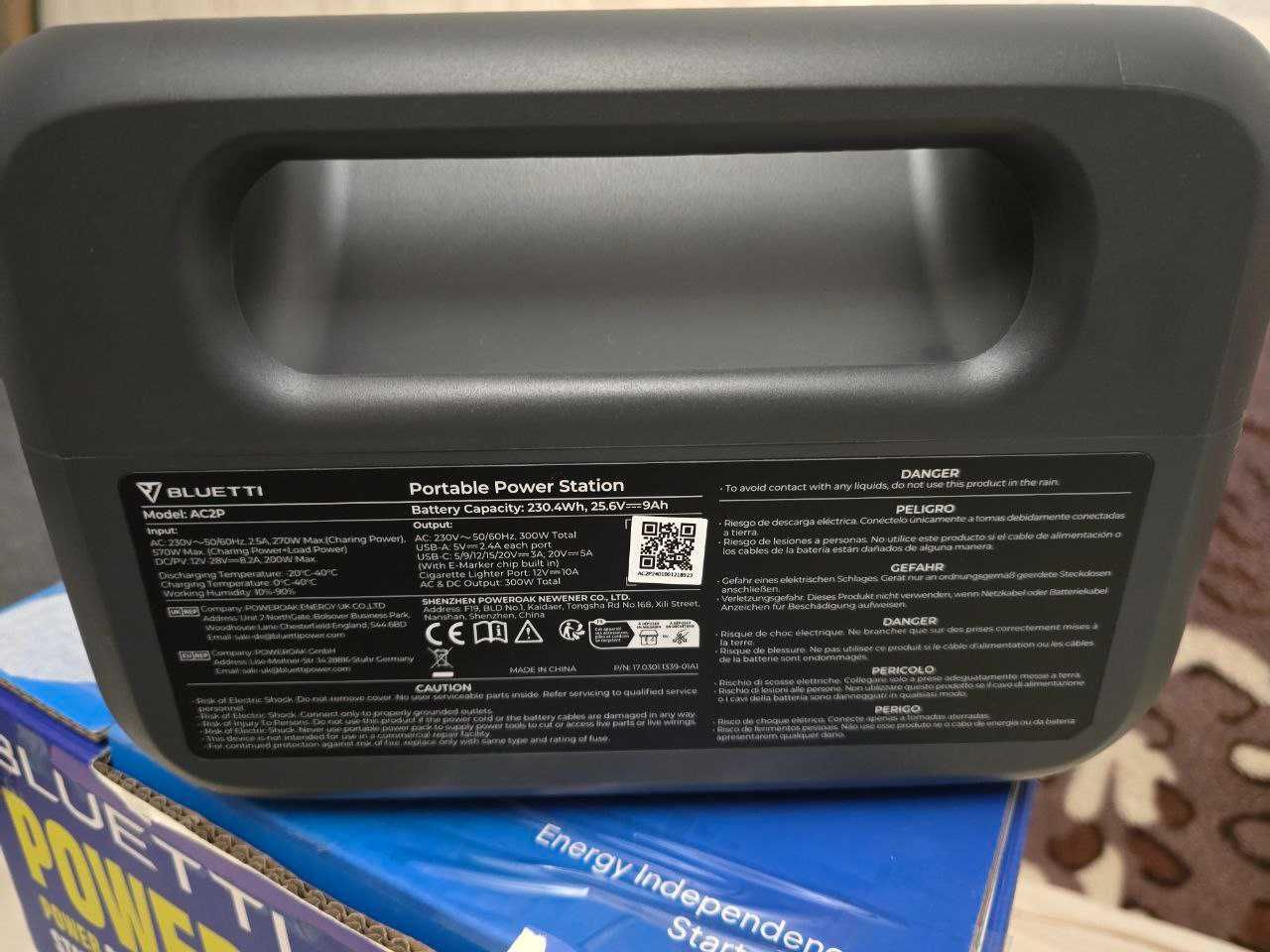 Продам зарядную станцию 
Bluetti AC2P