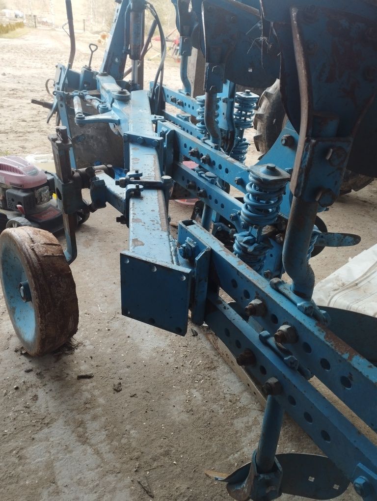 Pługi obrotowe Lemken opal 110 3+