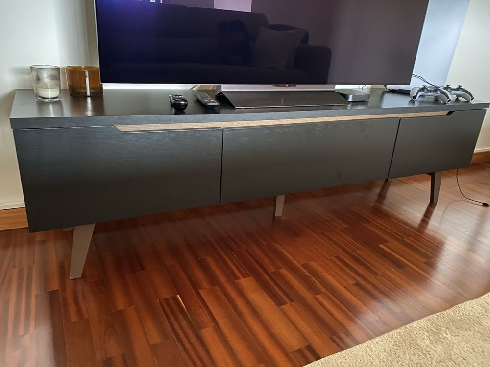 Movel de tv 180cm