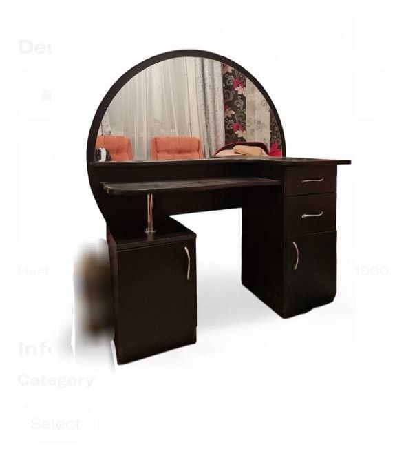 Трюмі туалетний макіяжу макіяжний столик