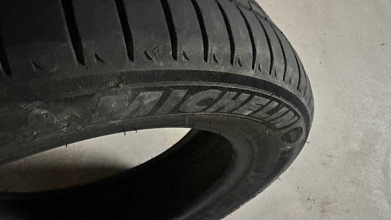 Літня шина 185 65 R15 Michelin