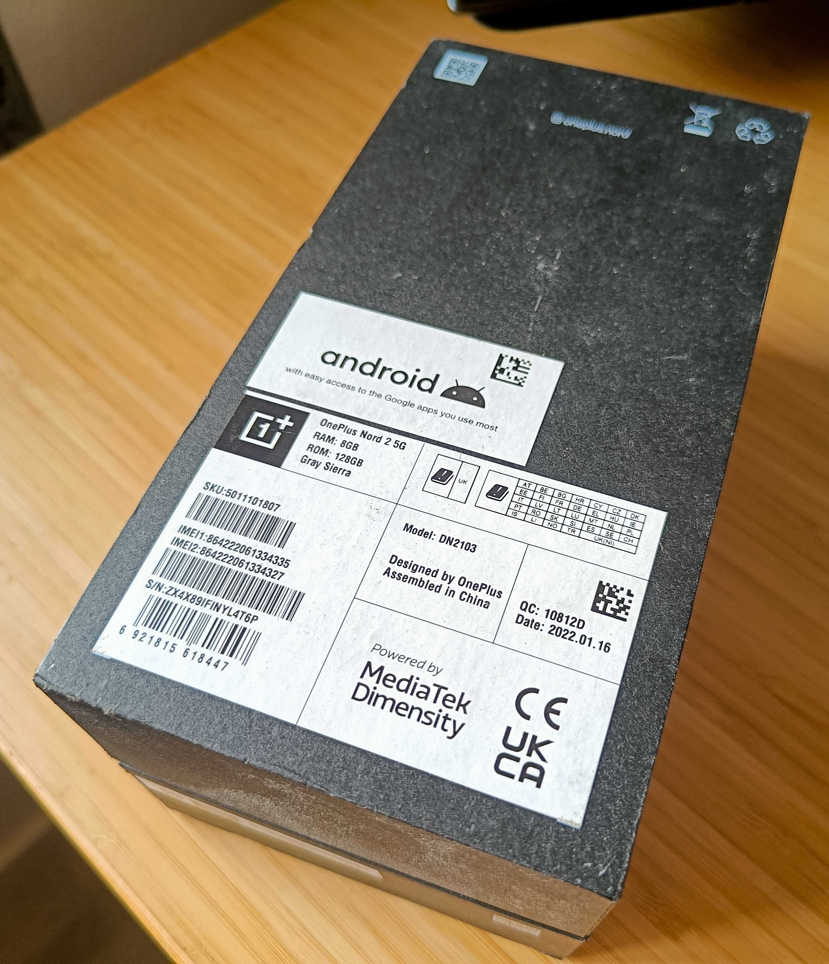 Oneplus Nord 2 5G (8GB / 128GB) - Excelente Estado