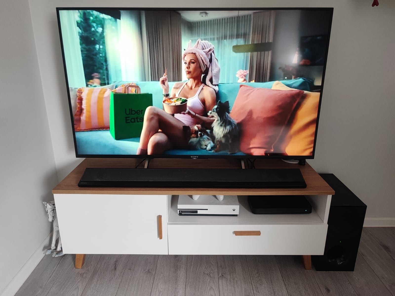 Szafka RTV firmy konsimo