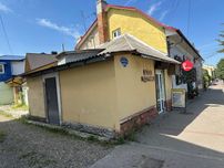 СМ Магазин, 56м2. в проекті 134м2.  Чернівці на Героїв Майдану 66