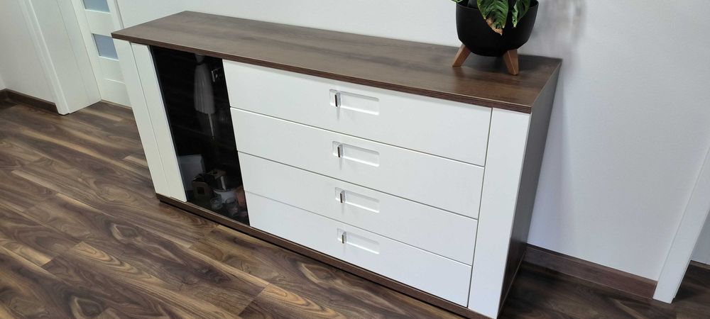 Nowoczesny zestaw mebli do salonu + stolik kawowy