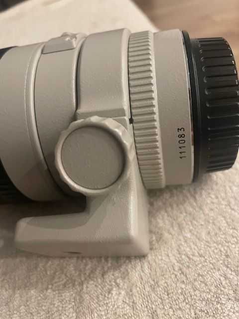 Obiektyw Canon EF 300mm 1:4 stałoogniskowy
