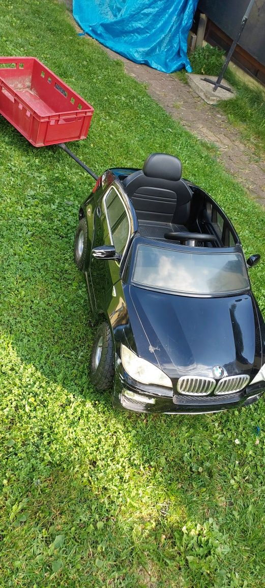 BMW autko na akumulator pompowane koła+ przyczepka