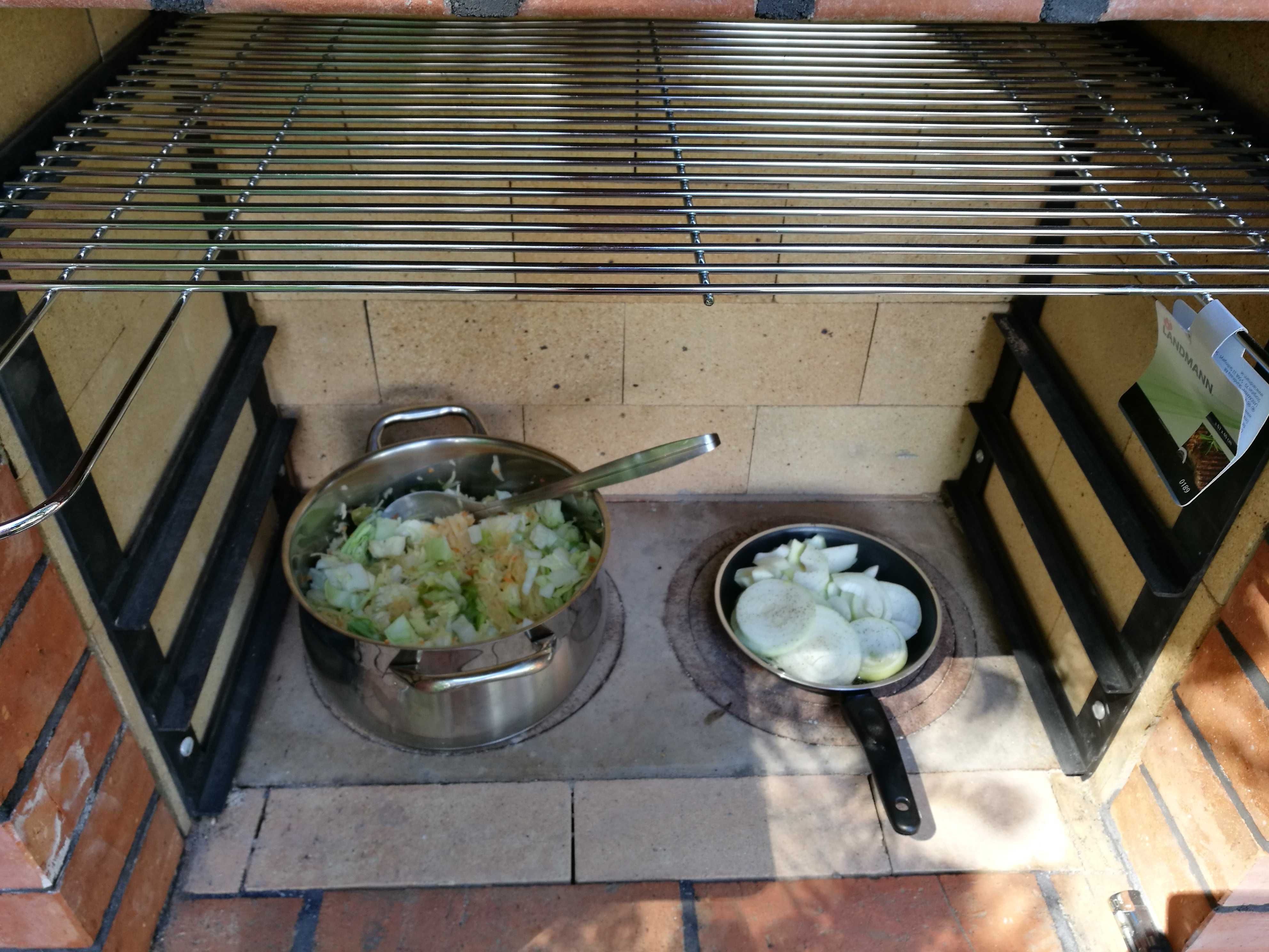 Grill ogrodowy – Wędzarnia, Grill, Piec do chleba i pizzy!