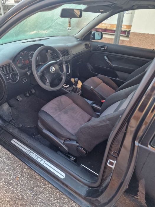 Golf 4 1900 em bom estado aceito trocas