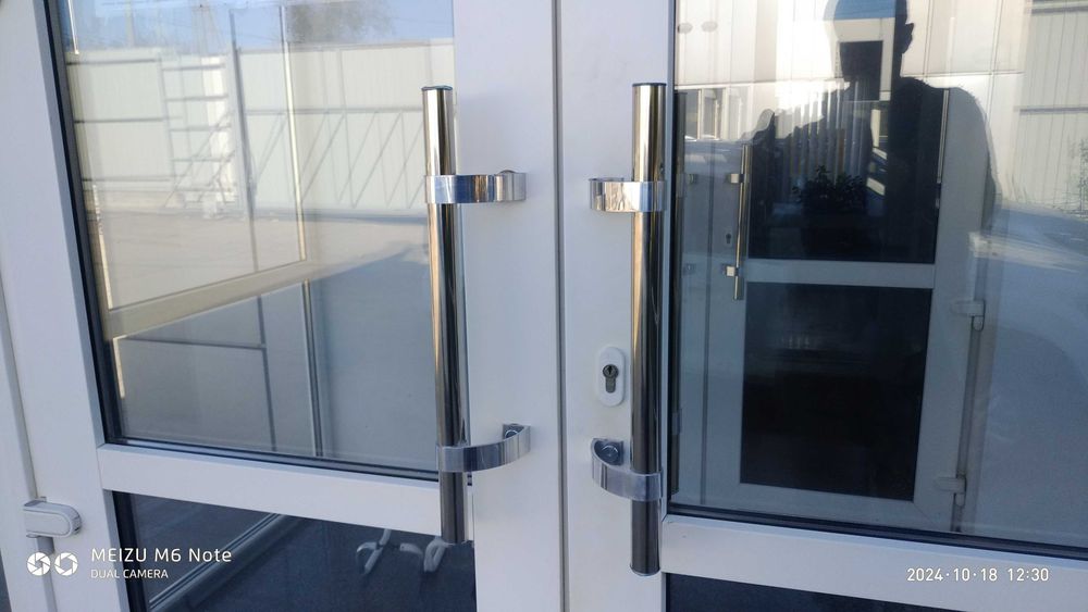 Профессиональный ремонт пластиковых окон и дверей в Кривом Роге.