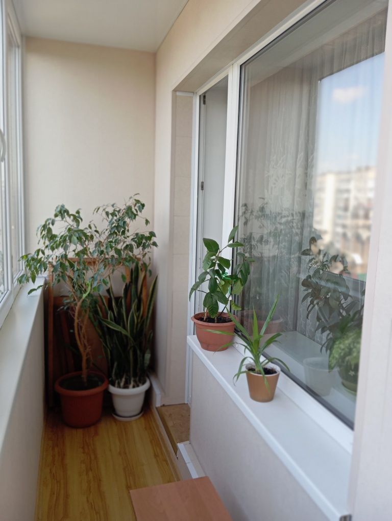 Продаж 3 кімн.кв. з ІНД.Опаленням з ремонтом 64/39/9ц.Ціна67500Дол.