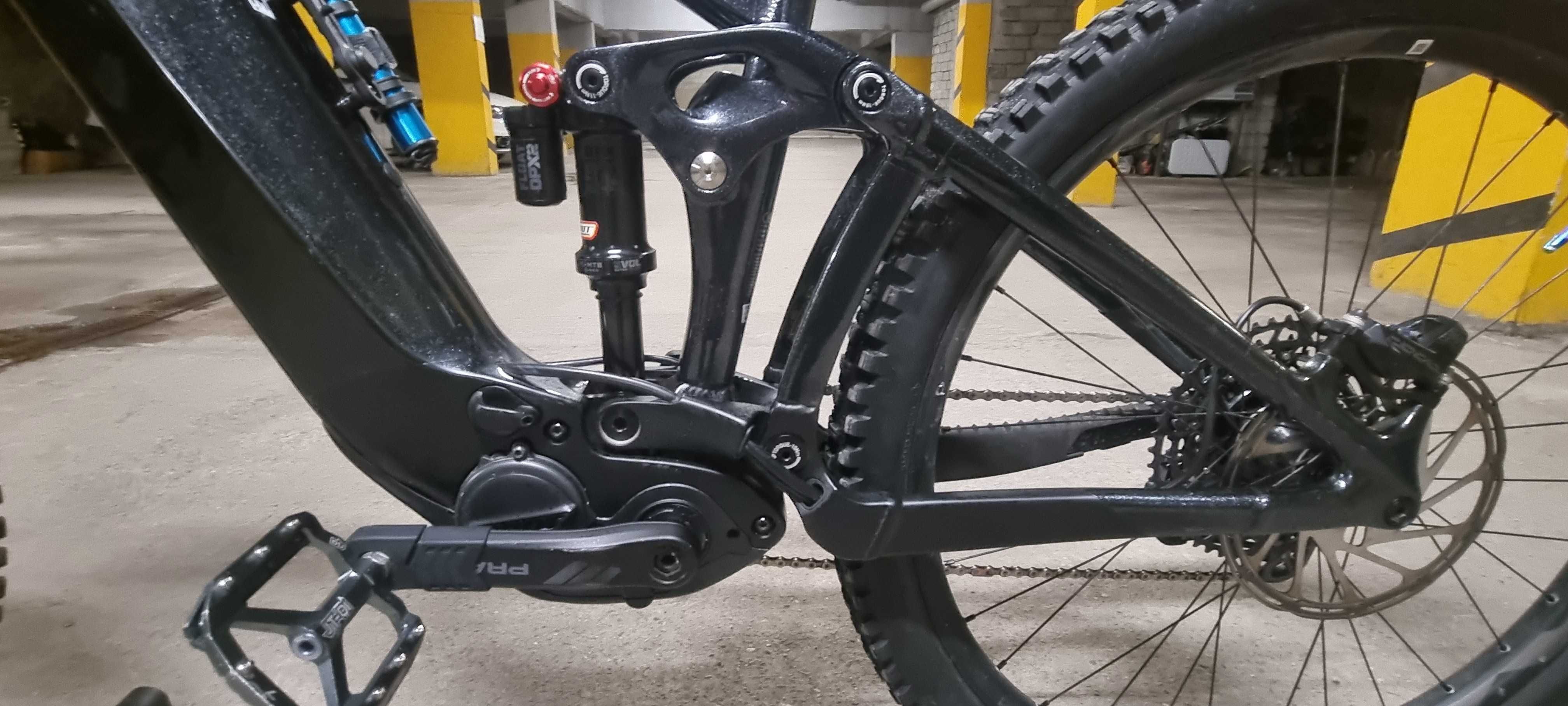 Giant Reign E 2 PRO 2022 roz L