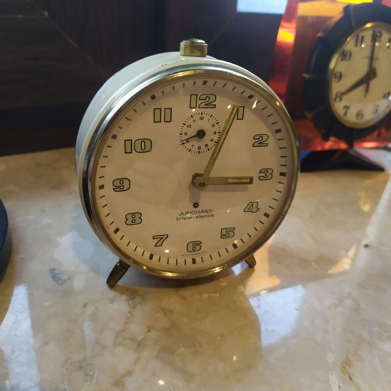 Zegarek budzik junghans trivox silentic