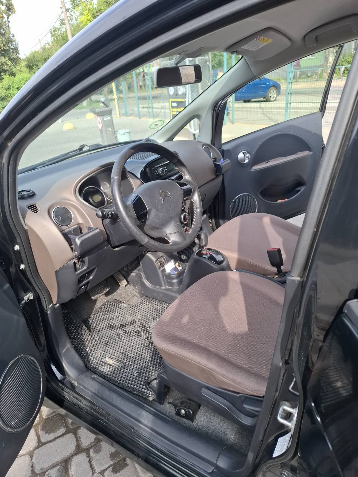 Продам Citroen C- Zero