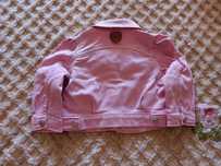 Roupa de bebé em bom estado