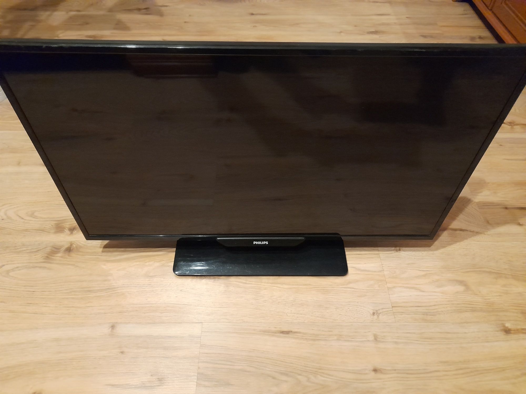 Telewizor Philips 32 cale - uszkodzony