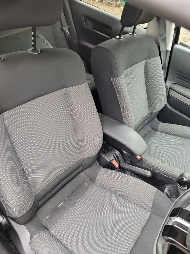 Siedzenia środek fotele kompletny citroen c4 cactus