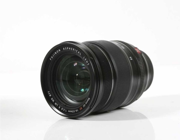 Fujinon XF 16-55mm F2.8 R LM WR