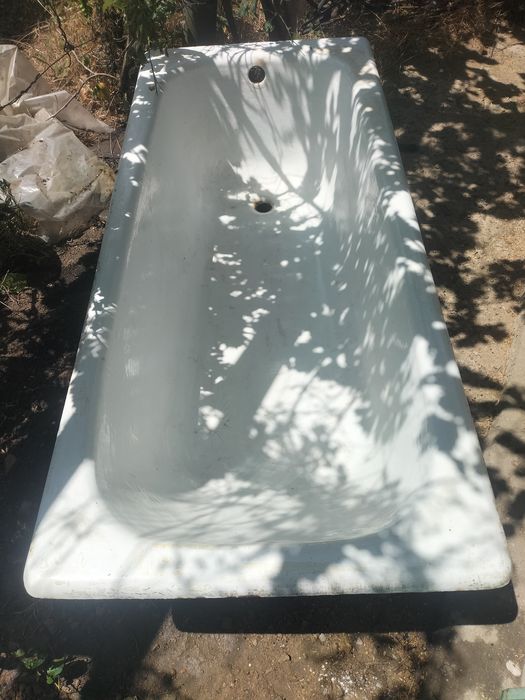 Чугунная ванна душевая