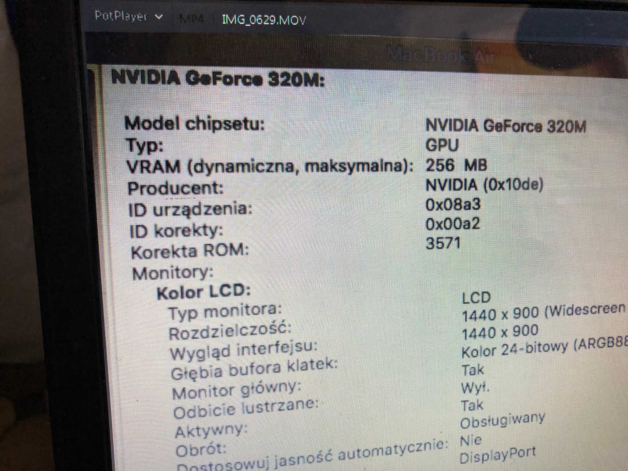 Apple Macbook AIR A1369 13,3"  NVIDIA 320M 2GB/128GB SSD zasilacz