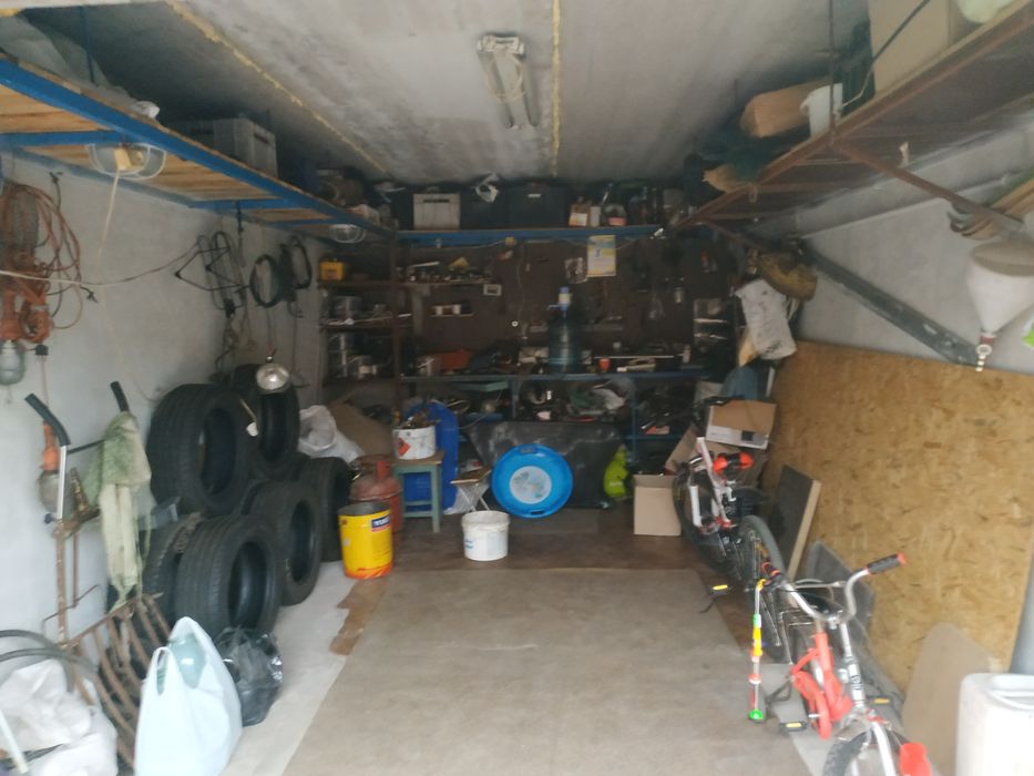 Продам гараж в гарному стані