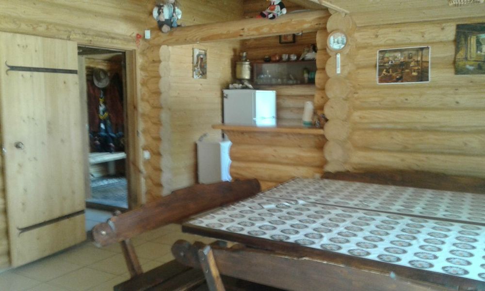 сдам дом сруб Ковбой на берегу пруда в п | Хорошево в 12км от Харькова