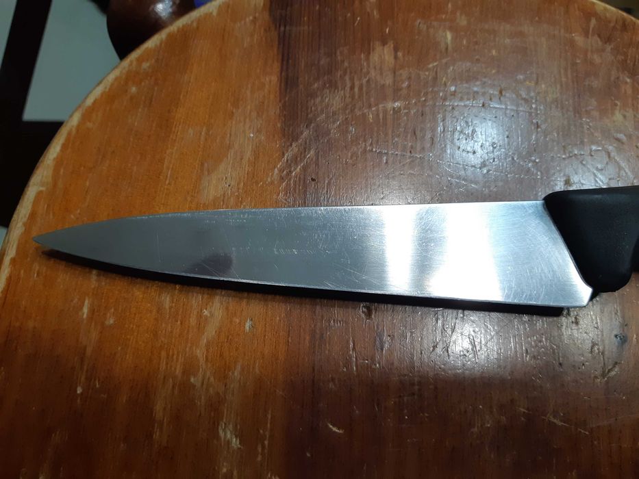 Nóż kuchenny Victorinox Fibrox 15 cm