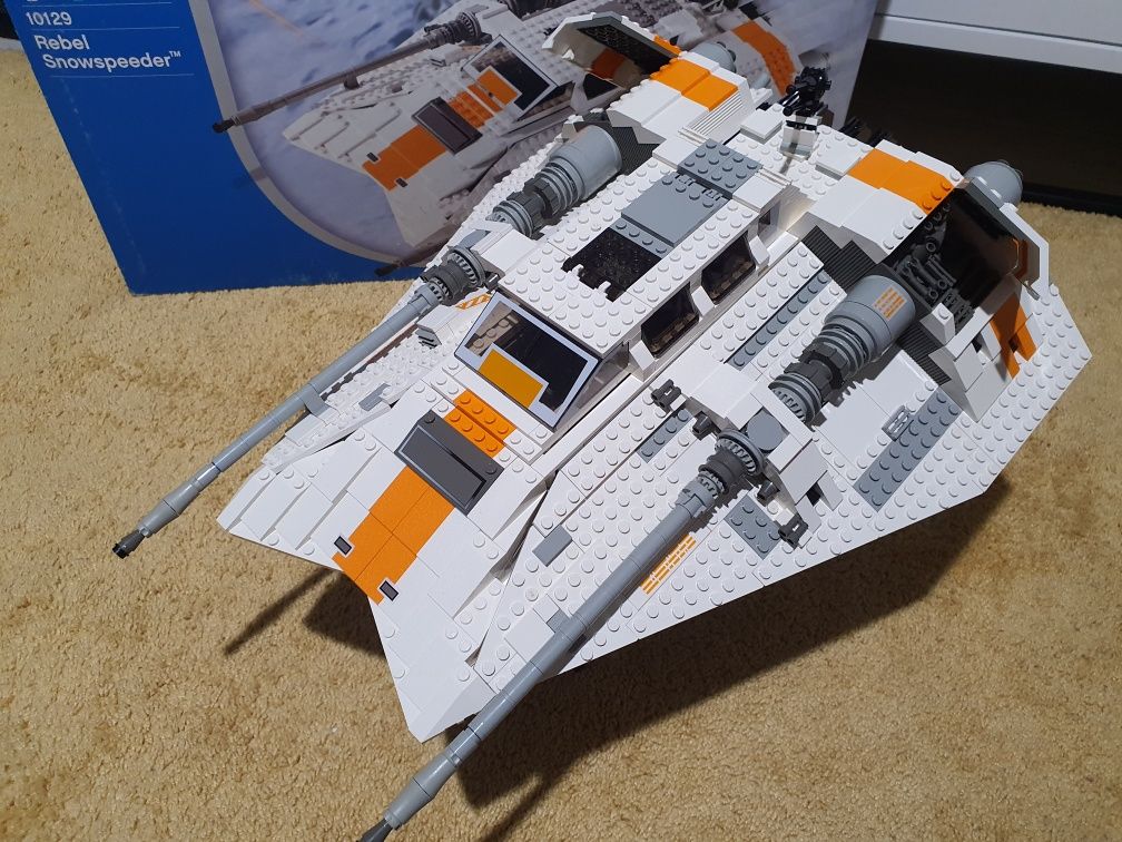 Lego Star Wars 10129 Rebel Snowspeeder UCS pierwszej generacji komplet