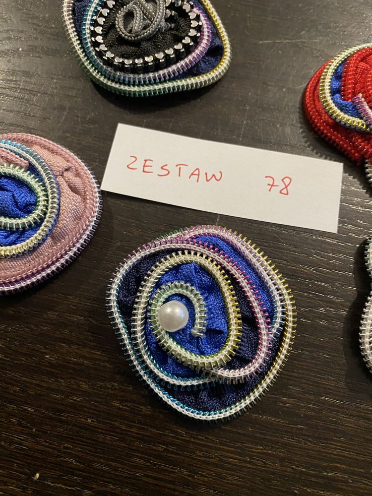 Broszki handmade z suwaków unikat zestaw 78