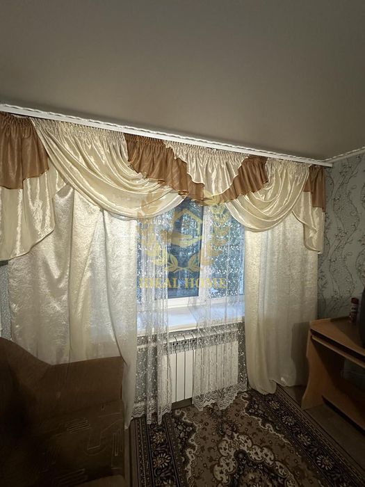 Продаж кімнати, Пріорка Правий берег