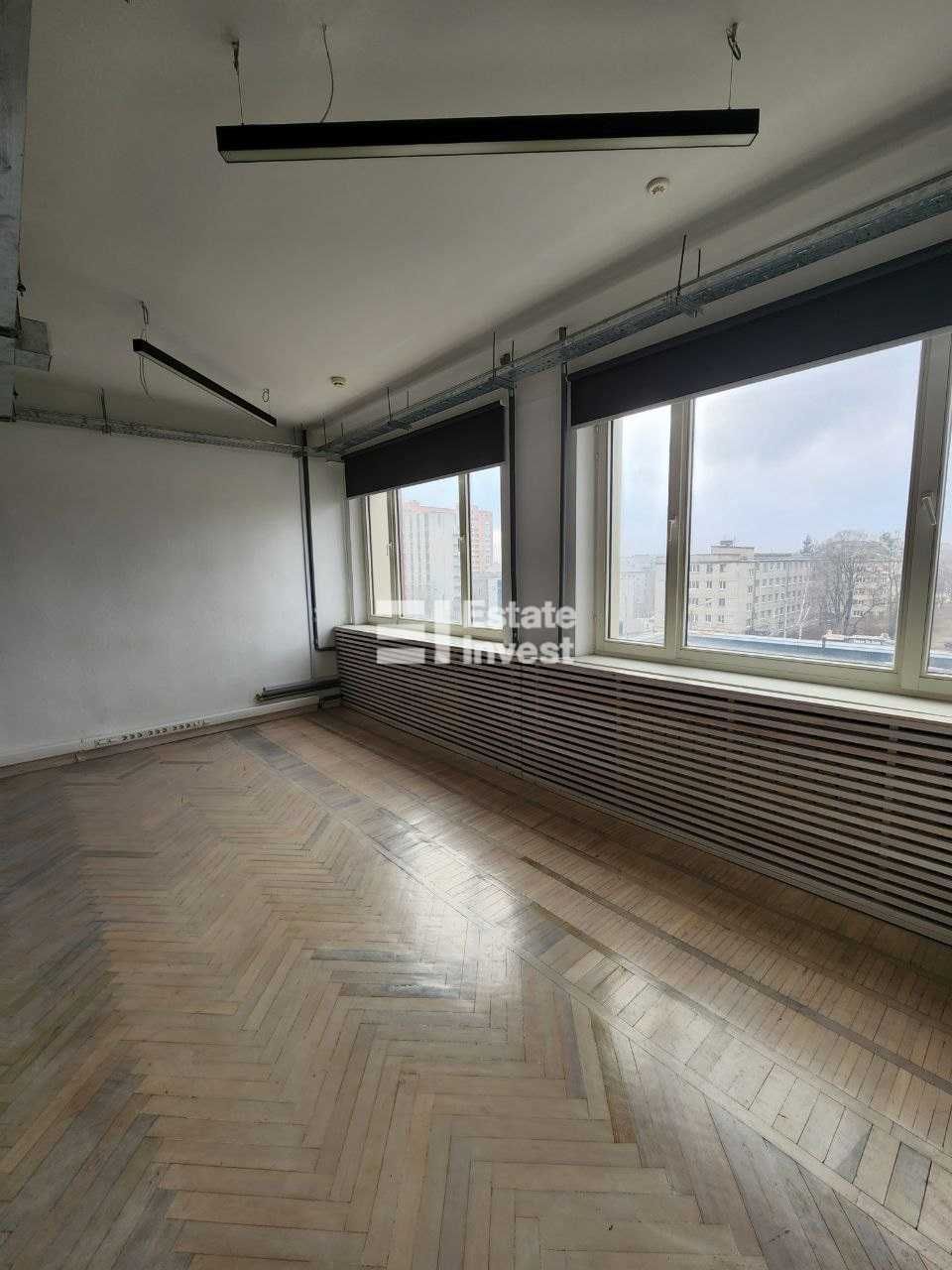 Продам офисное помещение в бизнес центре по ул. Отакара Яроша, 18-А.